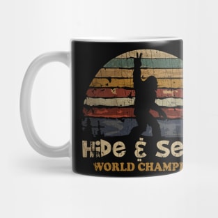 VINTAGE NEW COLOR HIDE AND SEEK Mug